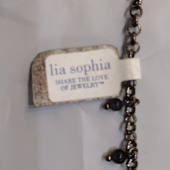 Lia Sophia necklace - Picture 2 of 3